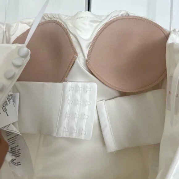 Pronovias “Jory” Off-White Strapless A-line Gown - Picture 15 of 16